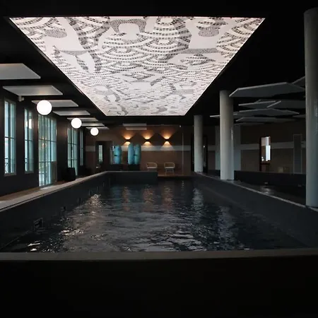 Mercure 4*